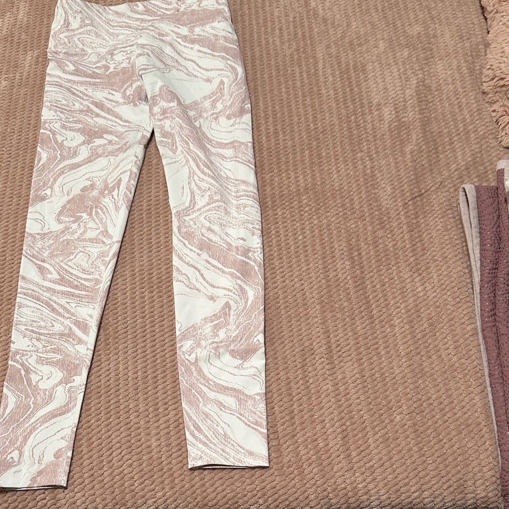 Forever 21 Pink and White Marble Leggings